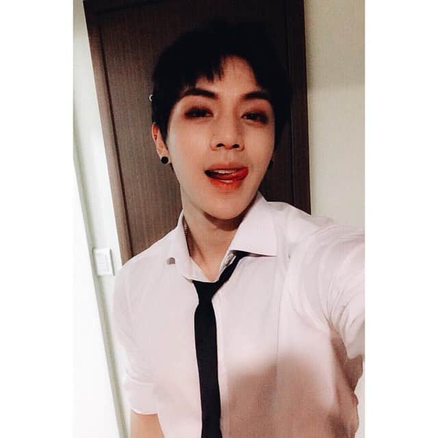 ロムのインスタグラム：「Holy Twitter and insta updates ;-) - -  #cclown #rome #ray #kangjun #siwoo #taemin #maru #tk #instagram #barom」