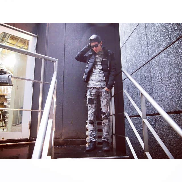 REAL_TOKYO_comのインスタグラム：「【FAKETOKYO Chief & PR Director / CANDY Manager / SHOGO YANAGI】 #99percentis  #rafsimons #used #allstar #stampdla #givenchy #realtokyocom #fashionsnap #faketokyo #faketokyocom」