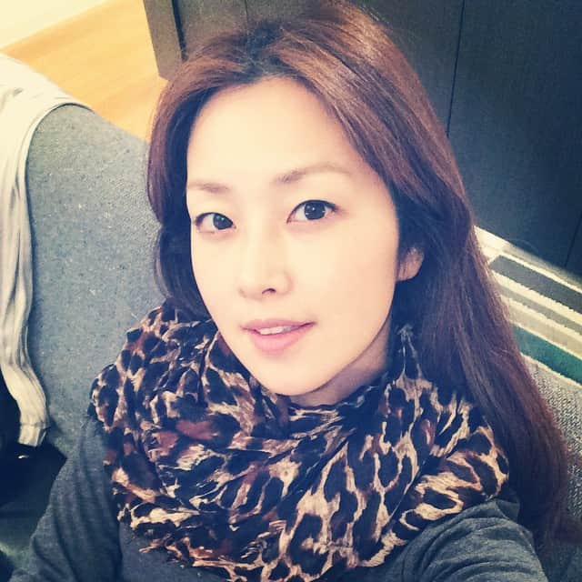 笛木優子のインスタグラム：「喉痛いよ〜んたすけてん💦😔😿😷 ⚠️乾燥注意〜❗️」