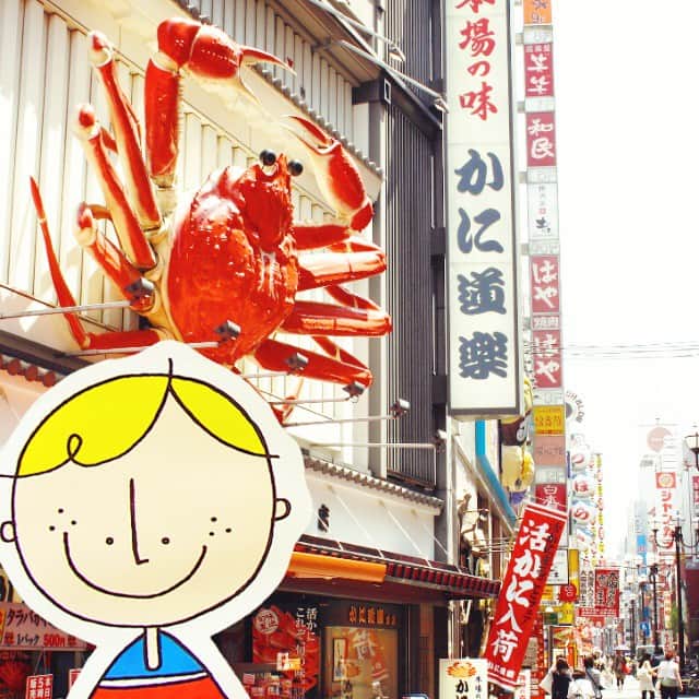 Osaka Bob（大阪観光局公式キャラクター）さんのインスタグラム写真 - (Osaka Bob（大阪観光局公式キャラクター）Instagram)「Ah! The giant crab is moving! When you're in Osaka, you have to visit the Kani Rakudo sign!  THE 大阪!! かに道楽の看板!! 大阪に来たーって感じがするね♪ 足も動くんやよ!! #osaka #japan #travel #sightseeing #osakabob #japanesesign #crab #giantcrab #kani #kanirakudo #dotonbori #photoopp #大阪 #日本 #観光 #キャラクター #かに道楽 #道頓堀 #グルメ」11月8日 18時59分 - maido_osaka_bob