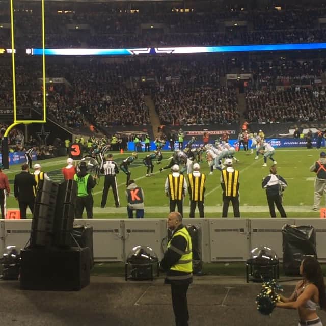 ヨレス・オコレのインスタグラム：「Touchdown cowboys  #wedemboys #」