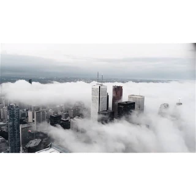 福田洋昭のインスタグラム：「@explorecanada has produced a series of meet the photographer videos from the #ontario1x1 trip I took this summer.  Follow the link to my profile if you'd like to watch mine created by the talented @nvmero.  This is a #Hyperlapse of the downtown area I took from the CN Tower on that epic night the fog rolled into the city.  Music: @thesenewpuritans - Organ Eternal (OMN remix)」