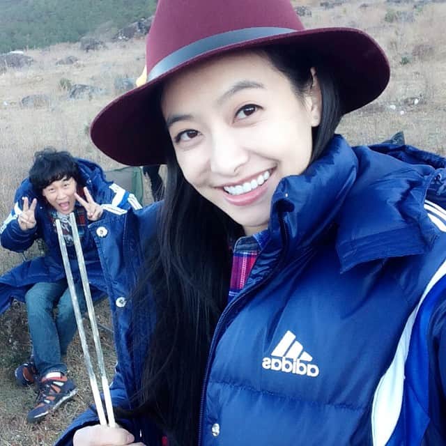 ビクトリアさんのインスタグラム写真 - (ビクトリアInstagram)「아이섀도로 묻힌 나무젓가락 견우표빼빼로~^^#빼빼로」11月11日 19時27分 - victoria02_02