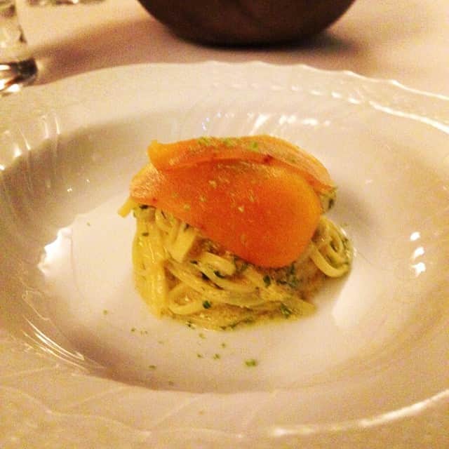 志摩有子さんのインスタグラム写真 - (志摩有子Instagram)「結婚記念日前倒し第二弾、プリズマで生からすみのパスタ🍝今日も美味しい♡ 受験生は模試、お疲れさん💦💦 #annversary #dinner #pasta」11月16日 22時26分 - ariko418