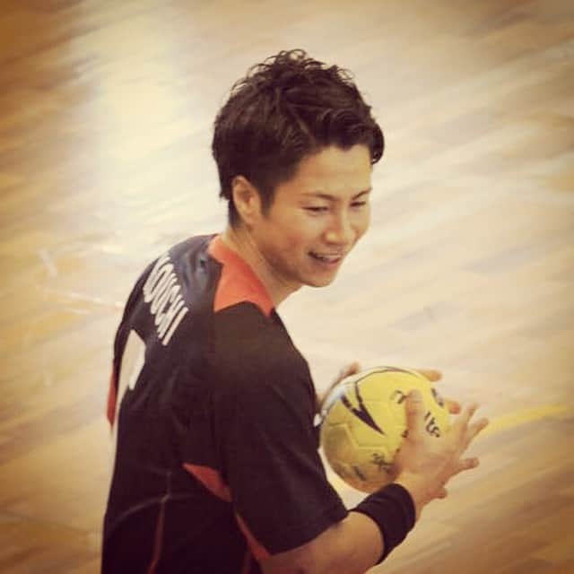 高智海吏さんのインスタグラム写真 - (高智海吏Instagram)「撮影協力者の方から写真を提供して頂きました。#イケメン#日本リーグ#ハンドボール#handball」11月19日 1時30分 - kochi.kairi.times
