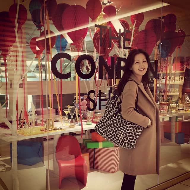 笛木優子のインスタグラム：「クリスマスの準備。。💕😊💛🎅🎄#BYMALENEBIRGER#バイマレーネビルガー#アーバンリサーチ#urbanresearch」