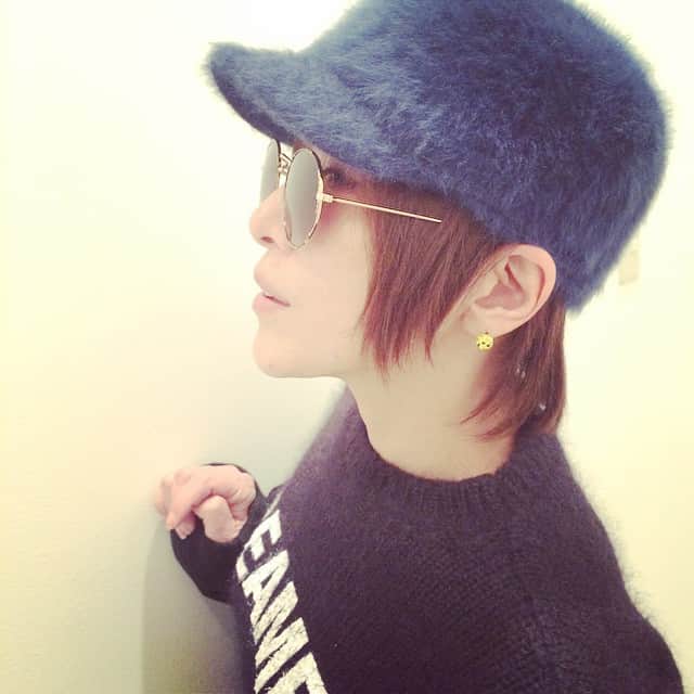 のインスタグラム：「FarのCap。もしNavyじゃなかったら 買わないかも？#Bronte AMUSTERSAM」