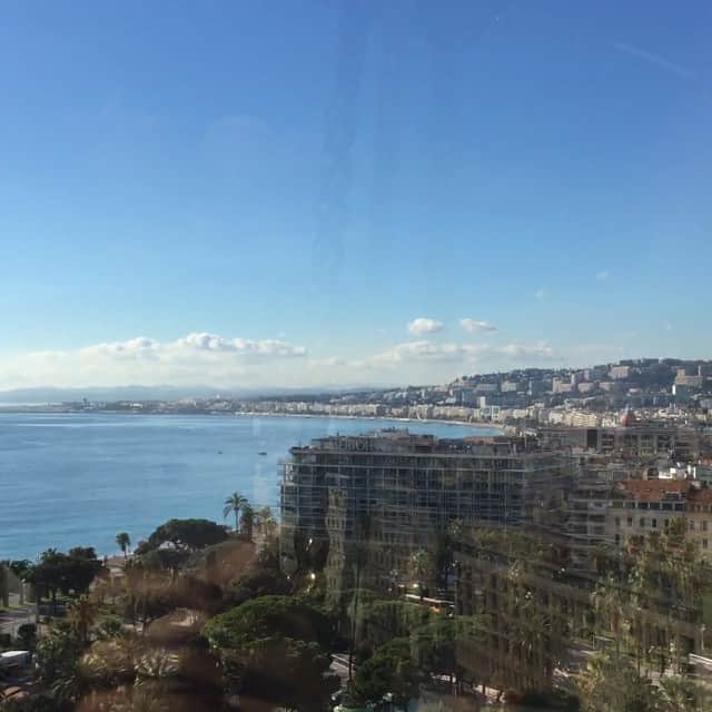 アンジェリーク・アバチキナのインスタグラム：「I love Nice 💙 #home #love #nice #france #cotedazur #sun #hollydays #vacances」