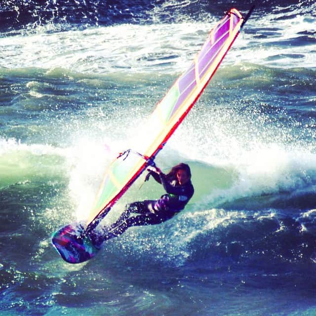 伊東大輝さんのインスタグラム写真 - (伊東大輝Instagram)「🌊🌊🏄🏄🏄⚓️🎉🎊 #windsurfing #surfng #quiksilver #style」12月22日 21時28分 - daikiitoh