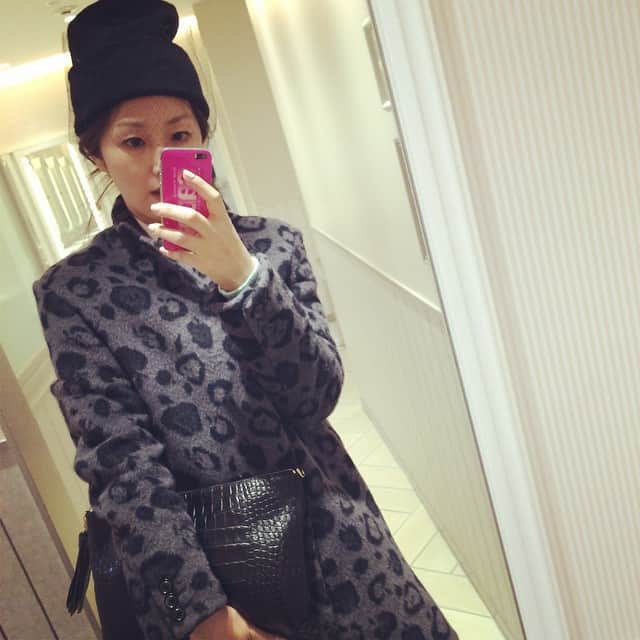 笛木優子のインスタグラム：「おぱよん💙年末年始はバタバタするけど、頑張りましょう💛#ビューティフルピープル#aquagirl#sunday9am」