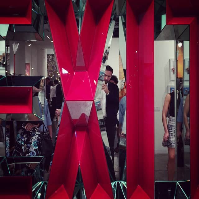 ケビン・シストロムのインスタグラム：「Spent today meeting with journalists, curators, and artists. We talked about Instagram, the art world and how the two intersect. So happy to see the ig community flourishing here at Art Basel.」