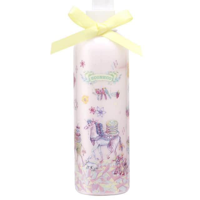 Ecoceco Cosme Tokyoのインスタグラム：「Body milkが手放せない！ 毎日乾燥がひどい！  #Econeco #cute #body #milk」