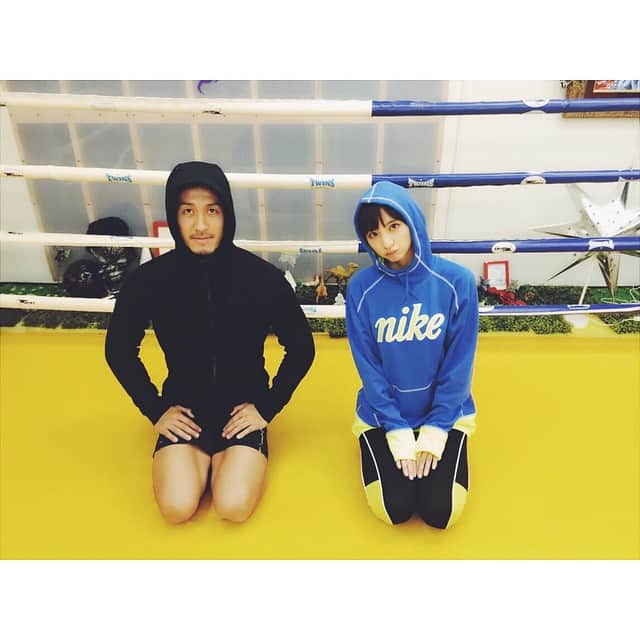 篠田麻里子さんのインスタグラム写真 - (篠田麻里子Instagram)「今日もマッスーと💪💪#キックボクシング#来年に向けて」12月17日 23時41分 - shinodamariko3
