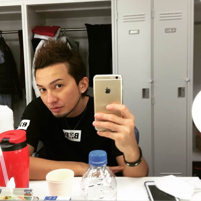 のインスタグラム：「Second stage mush up！  #issa #dapump #sing #rap #dance #music #live #maihama #amphitheater #livemylife」