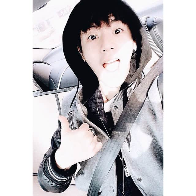 ロムさんのインスタグラム写真 - (ロムInstagram)「Hello!!1!! -  #cclown #rome #ray #kangjun #siwoo #taemin #maru #tk #instagram #barom」12月27日 18時12分 - romecclown