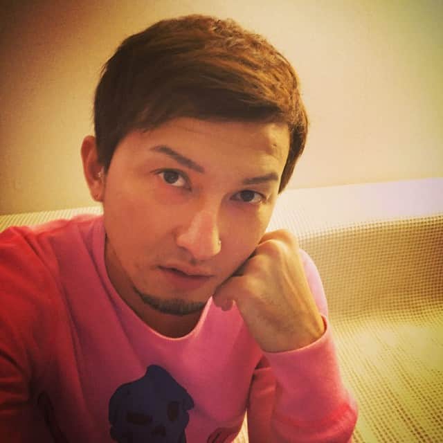 のインスタグラム：「Good night love my DPC！  #issa #dapump #livemylife」