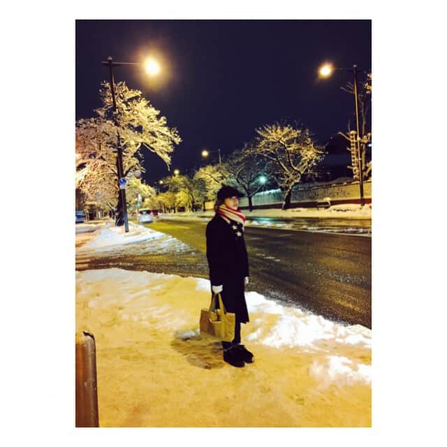 高橋愛さんのインスタグラム写真 - (高橋愛Instagram)「寒い⛄️」1月1日 20時20分 - i_am_takahashi