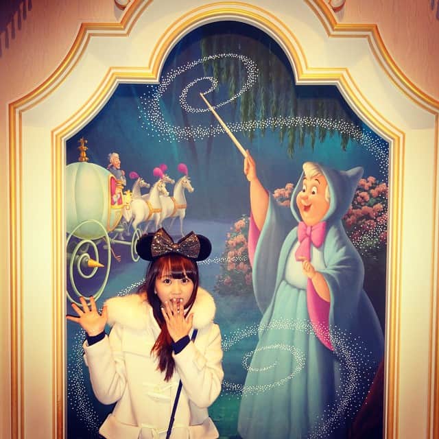 浜田翔子さんのインスタグラム写真 - (浜田翔子Instagram)「シンデレラ城中〜♥︎」1月12日 10時04分 - shoko_hamada