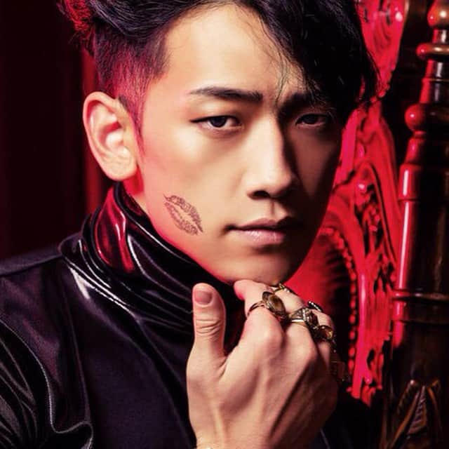 のインスタグラム：「Bi Rain 💗💗💗 #Rain #Bi #비 #BiRain #asianguy #JungJiHoon  #정지훈  #Seul #SouthKorea #Korea #Korean #kpop #seoul #kpopfan #KoreanBoy #KoreaBoy #Model #Singer #Kpop #kpopworld #Boy #Guy #Music #Singer #Artist #asian #asianboy #kmodel #beautiful #prettyboy」