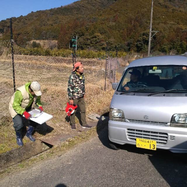 小野原聡のインスタグラム：「作業中*田んぼ調査* #和歌山#中辺路#田辺市#温川#田んぼ」