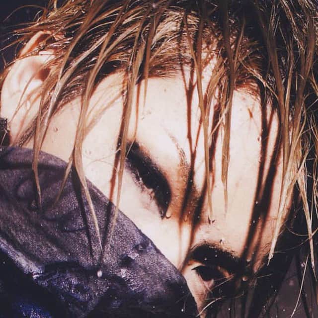 のインスタグラム：「💕💕💕Reita💕💕💕 #thegazette #AWESOME #rock #HANDSOME #Tokyo #Tokio #Japan #Japanese #VisualKei  #JRock #JapaneseRock #Artist #Band #Cool #JapaneseBoy #JapaneseGuy #JapanWorld #JapaneseWorld #Musica  #JKei  #ヴィジュアル系 #reita #rockband #AkiraSuzuki #jpn #jp #vkei #guy #boy #rock #japaneserock」