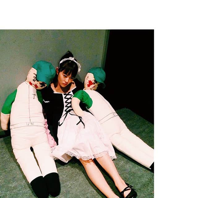 高畑充希さんのインスタグラム写真 - (高畑充希Instagram)「メイド服着て ラブドール役やってます  いやおうなしに」1月21日 0時21分 - mitsuki_takahata