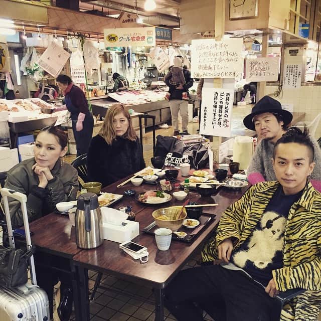 奈良裕也さんのインスタグラム写真 - (奈良裕也Instagram)「新潟の皆さん✔️ありがとうごさいました👍 #AFTERSCHOOL #新潟」1月26日 12時39分 - yuyanara