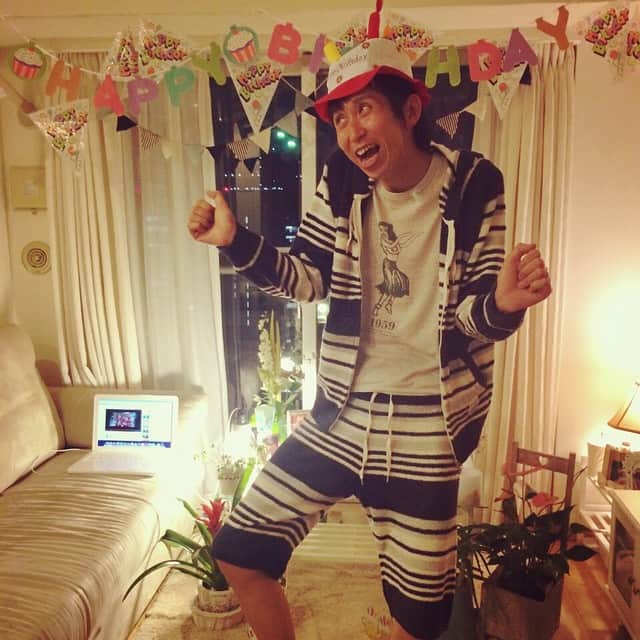 山根良顕さんのインスタグラム写真 - (山根良顕Instagram)「700人突破記念！ Amiちゃん！すごすぎ！ありがとう！嬉しい！  #birthday #dancing #happy #photooftheday #instagood #me」1月30日 1時10分 - ungirls_yamane