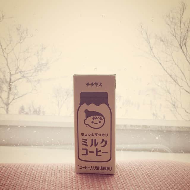 田村幸士さんのインスタグラム写真 - (田村幸士Instagram)「#kojiski  #チチヤス #ミルクコーヒー #苗場スキー場 #技術選 #雪景色 #milkcoffee」1月31日 12時14分 - kojimg
