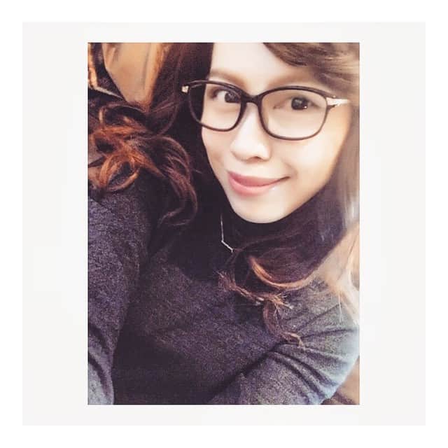 筒泉茉莉花（jasmine ジャスミン）のインスタグラム：「today .  メガネっ娘。  #me #jasmine #jas #ジャスミン #ジャス  #nomakeup #glasses #メガネ女子 #眼鏡 #メガネっ子」