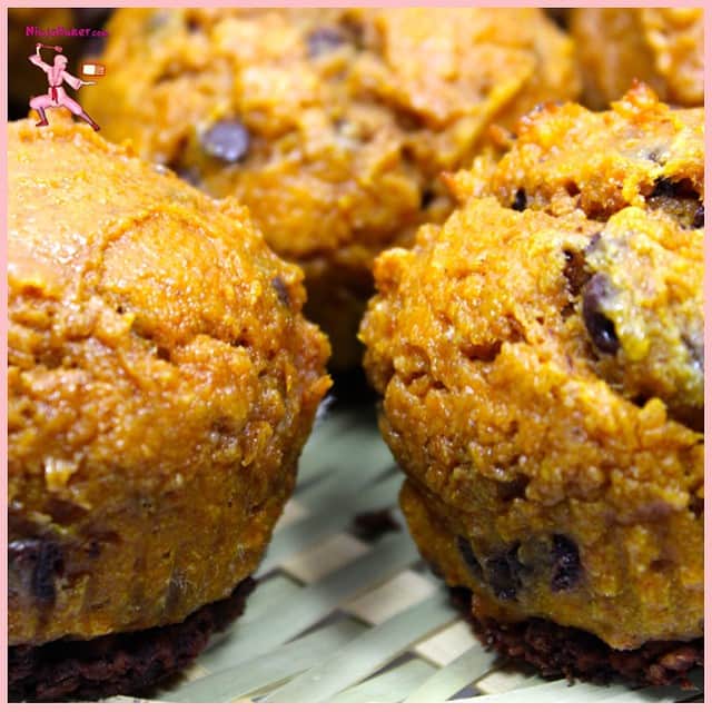 Glico USAさんのインスタグラム写真 - (Glico USAInstagram)「Pumpkin Chocolate POCKY Muffins...mmm.... Thanks to @theninjabaker! Recipe at http://ninjabaker.com/pumpkin-chocolate-pocky-muffins-twelveloaves #pockychef #recipes #twelveloaves #baker #baking #muffins #food #cooking #chef #cook #chocolate #chocolatemuffins #pumpkin #pumpkinmuffins #yum #recipe #muffinrecipe #pockyrecipe #pockymuffins #chocoholic #pumpkinchocolate #howtocook #howtobake #foodie」2月3日 10時57分 - glicousa