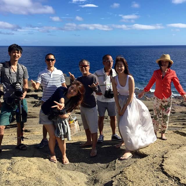 笛木優子のインスタグラム：「撮影終了✨🌈🌺🍍💛海がきれい過ぎます😊海🐟🐋#ハワイ#ホノルル」