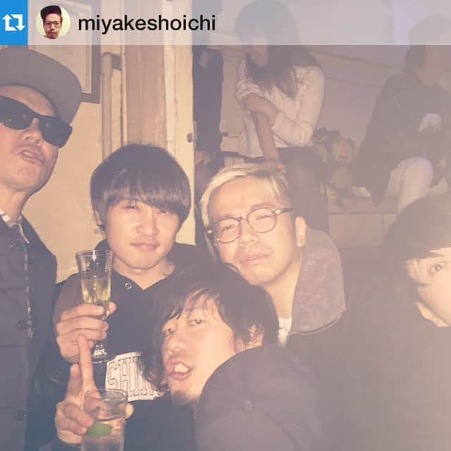 小出祐介さんのインスタグラム写真 - (小出祐介Instagram)「やばー いちばん右はナリハネ #Repost @miyakeshoichi with @repostapp. ・・・ 宇多丸師匠とか小出とか石毛とか圓山とか」2月15日 3時31分 - base_ball_bear_