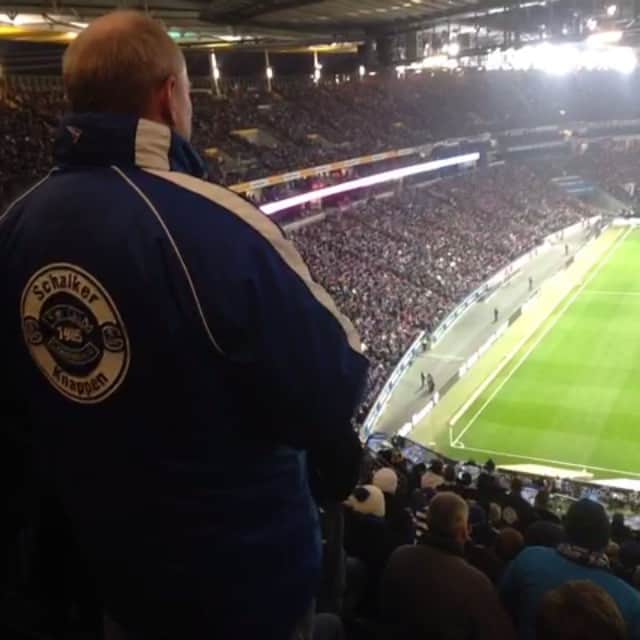 湯浅なるせのインスタグラム：「. . . Frankfurt VS Schalke04 ⚽️ . . #frankfurt#schalke04#ドイツ」