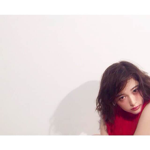 知念美加子さんのインスタグラム写真 - (知念美加子Instagram)「Today's shooting✨✨💘 今日はティナと撮影〜🎵 もぉほんと超可愛い出来だから、早くお見せしたい〜🙊🙊 model @tinapouty  photographer @ Kikuchi Yasuhisa hair make @lilo0906  stylist @chinenmikako」2月23日 16時13分 - chinenmikako