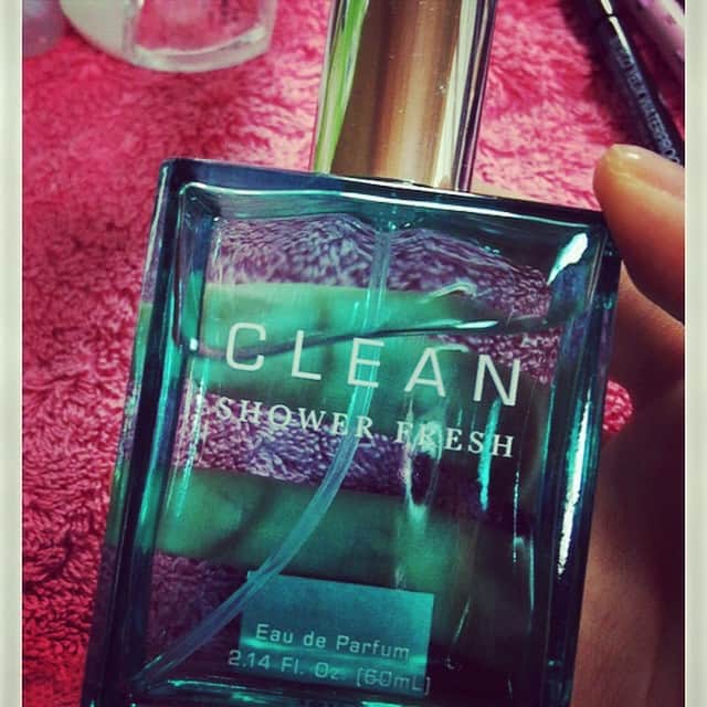 中川翔子さんのインスタグラム写真 - (中川翔子Instagram)「最近のマイブーム香水はこれ(＾ω＾)クリーンのシャワーフレッシュ(＾ω＾)ふわぁっと！」2月26日 13時39分 - shoko55mmts