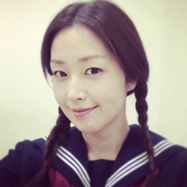 笛木優子のインスタグラム：「もう、巻き髪が飽きたので、髪型変えてみました（笑）。 どうですか？爆」